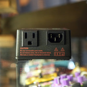 Walrus Audio Aetos 120V (8-output) Power Supply