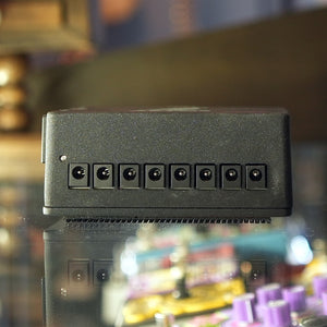 Walrus Audio Aetos 120V (8-output) Power Supply
