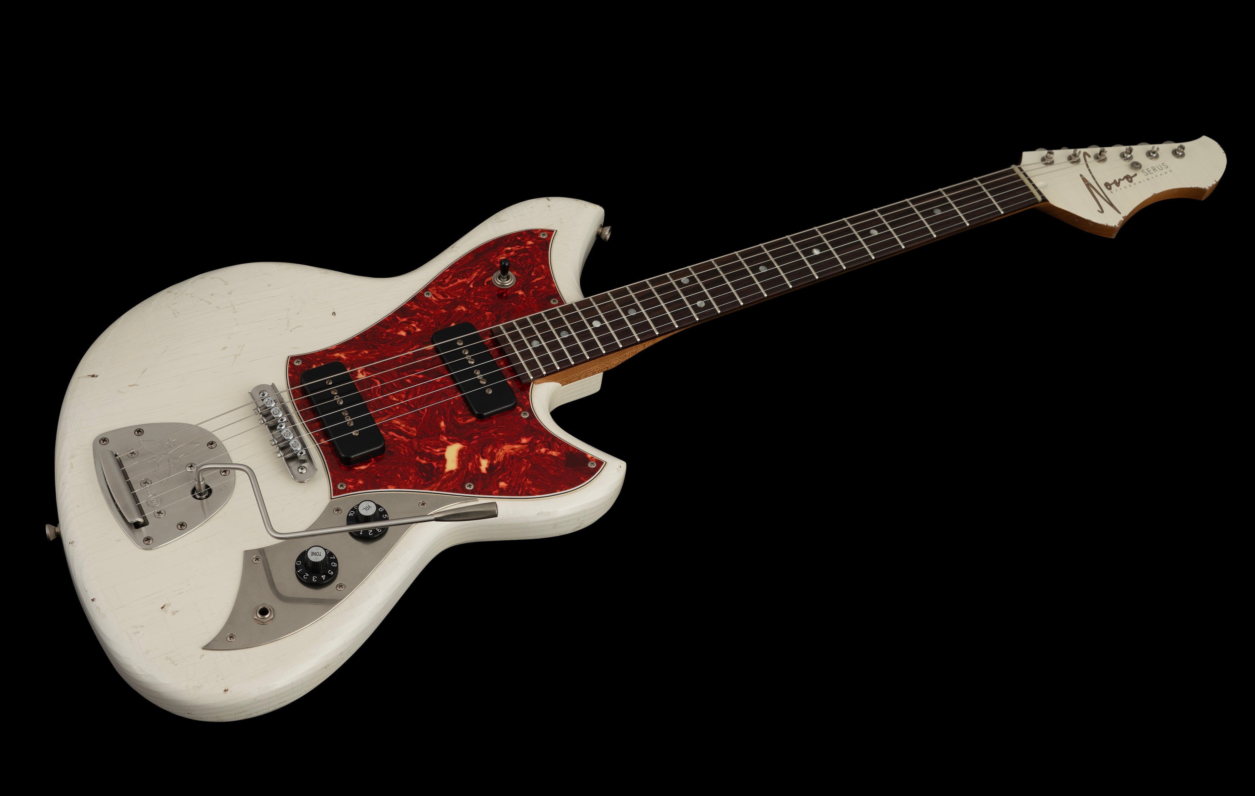 Novo Serus J – Angel City Guitars