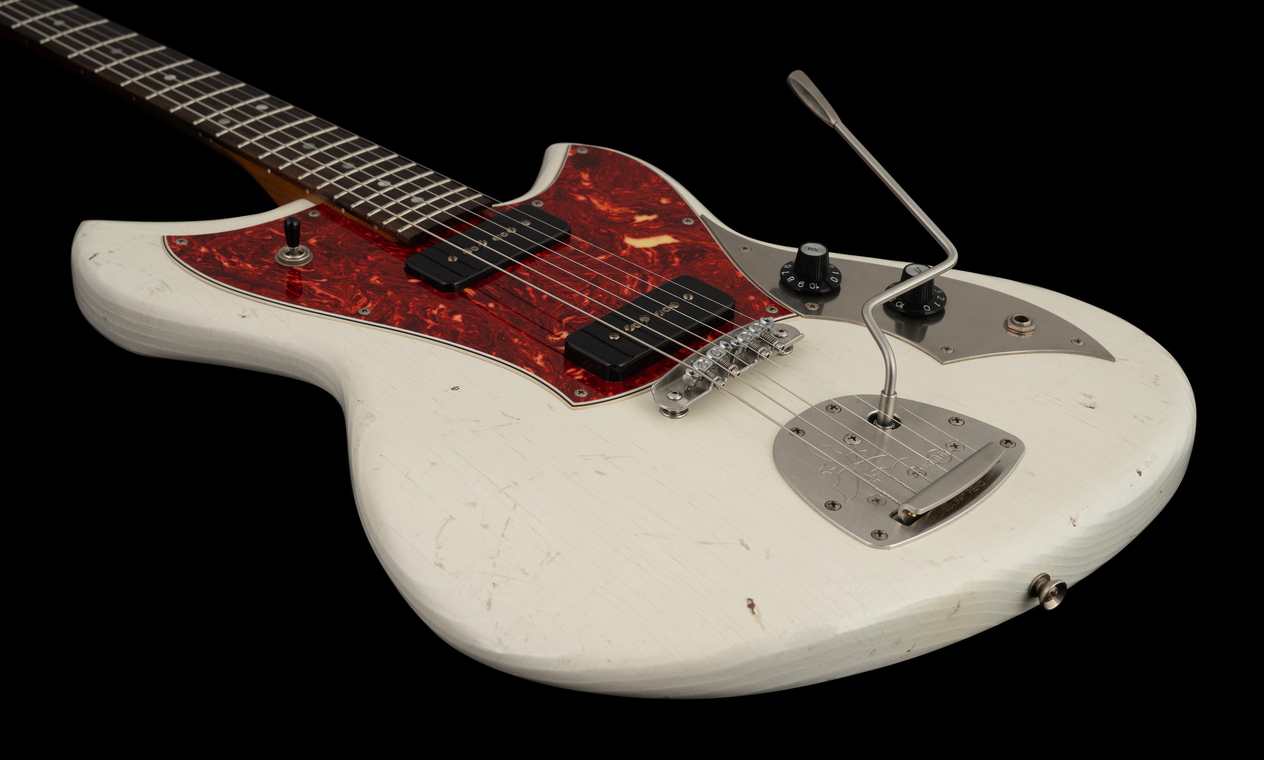 Novo Serus J – Angel City Guitars