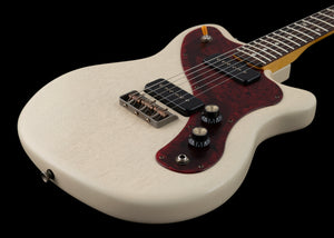 Macmull Stinger - Aged White
