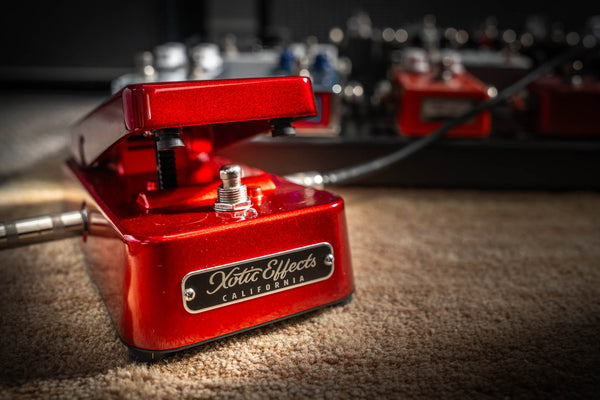 Xotic XW-2 Wah - Candy Apple Red Limited Edition