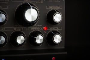 Suhr Discovery Analog Delay – Black Cerakote Edition