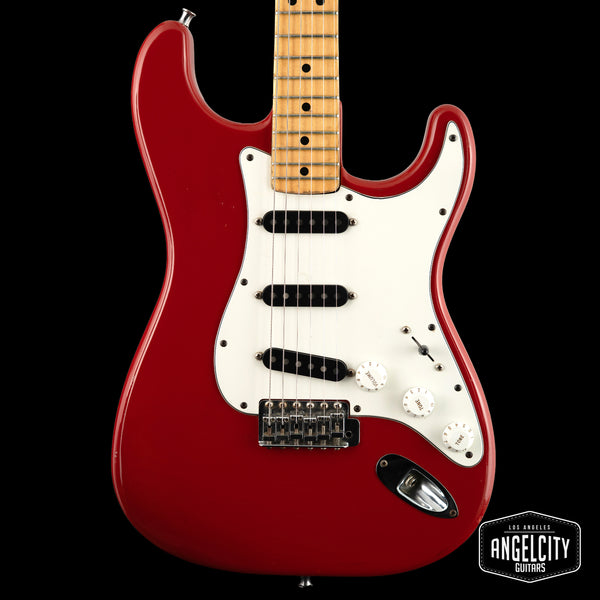 Fender Stratocaster - Moroccan Red