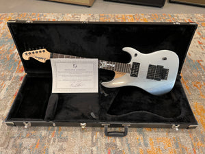 Washburn N4 Custom owned by Nuno Bettencourt
