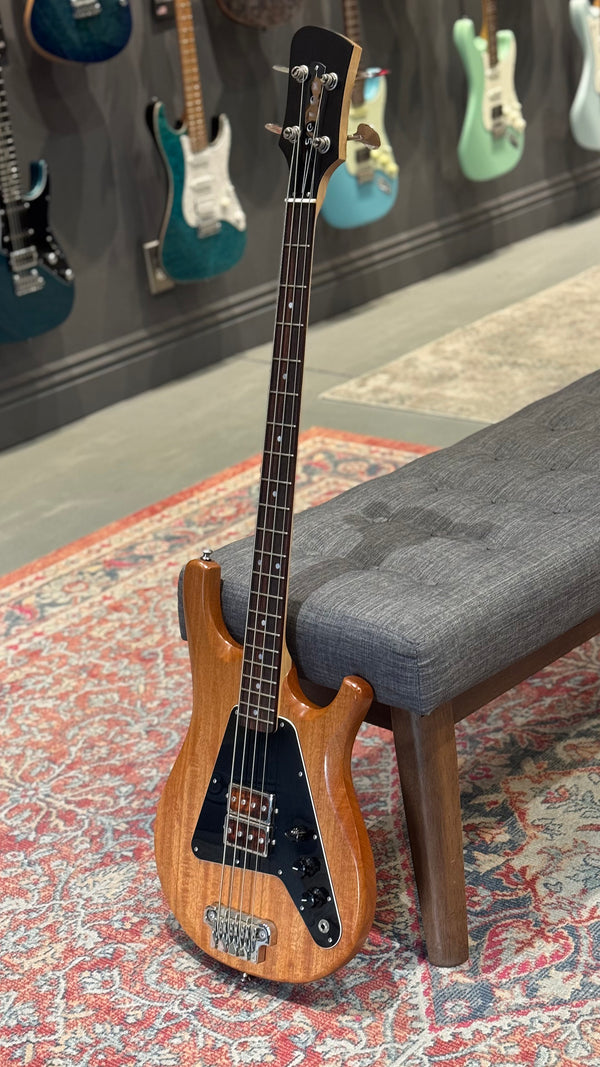 Serek Lincoln Bass