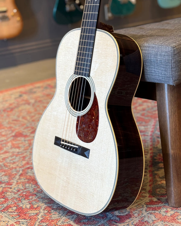 Collings 002H