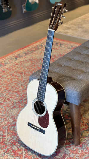 Collings 002H