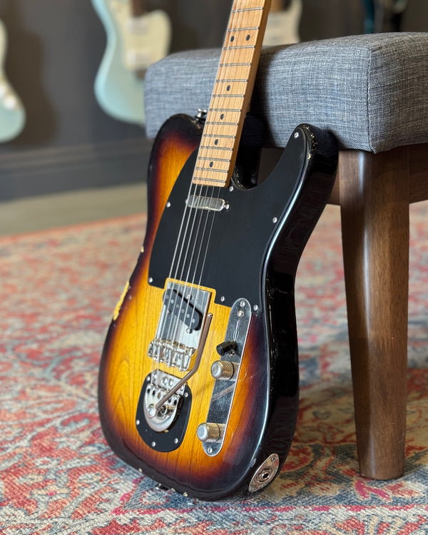 Tom Anderson T Icon In-Distress