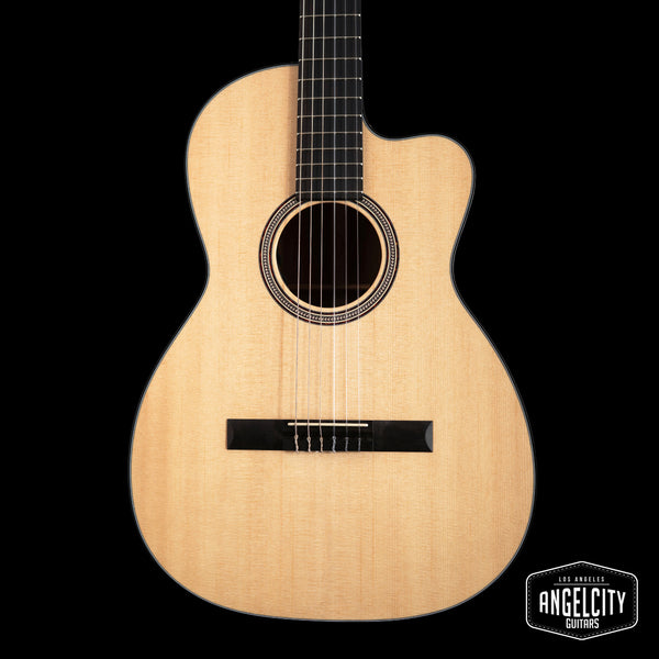Martin 000C12-16E Nylon